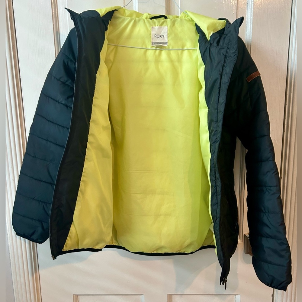 Roxy Performance Ski Jacket In Excellent Conditio… - image 2